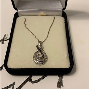 Beautiful Kay Jewelers Necklace